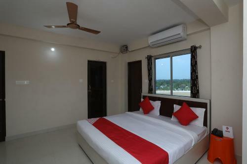 Hotel Oyo 16085 Dream Sakar Inn