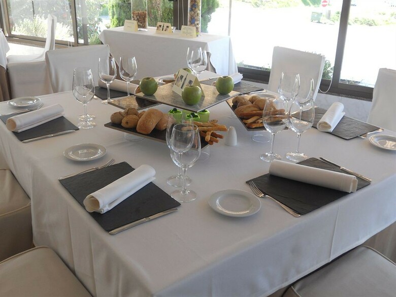 Hotel Santiago Apostol