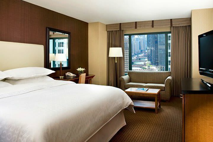 Sheraton Chicago Hotel & Towers