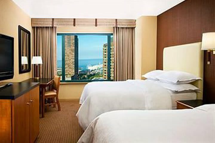 Sheraton Chicago Hotel & Towers