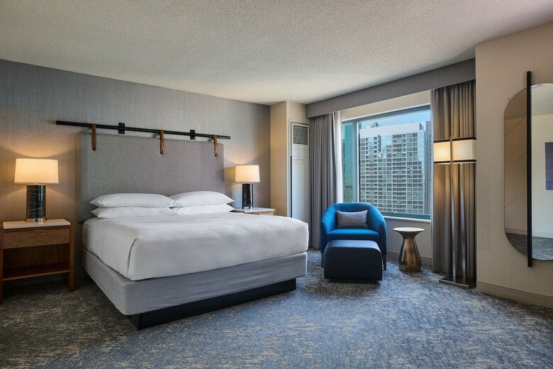 Sheraton Chicago Hotel & Towers