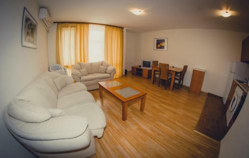 Privillege Fort Noks Beach Apartments