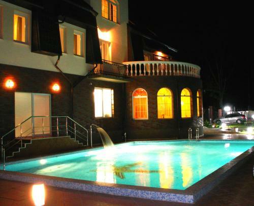 Renesance Hotel