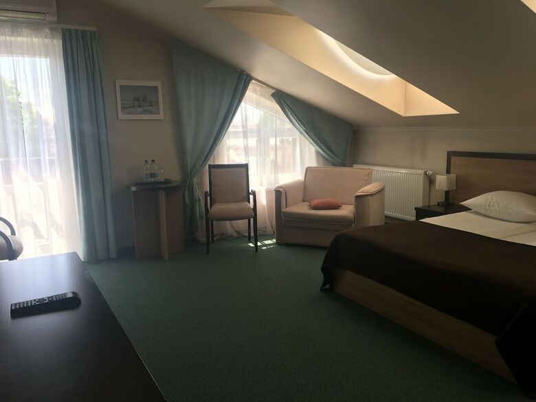 Crystal Hotel