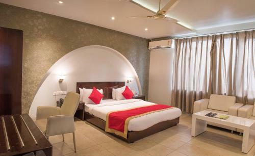 Hotel The Opal