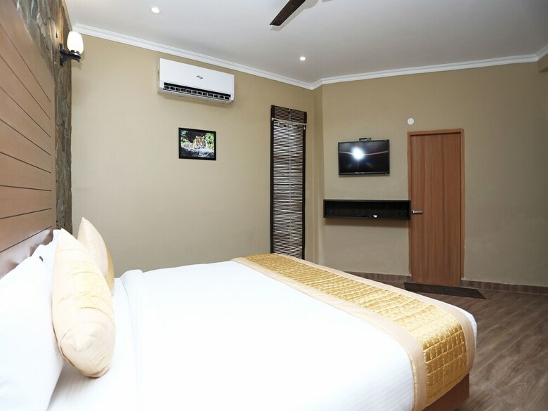 Hotel Oyo 14631 Madhuban Resort