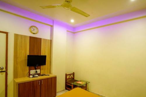 Hotel Bhakti, Rajkot