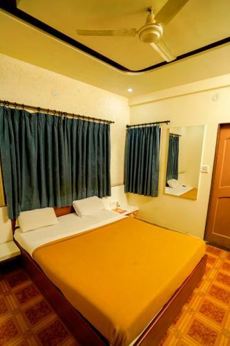 Hotel Bhakti, Rajkot