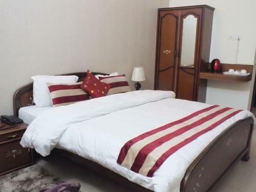 Hotel Mandakini