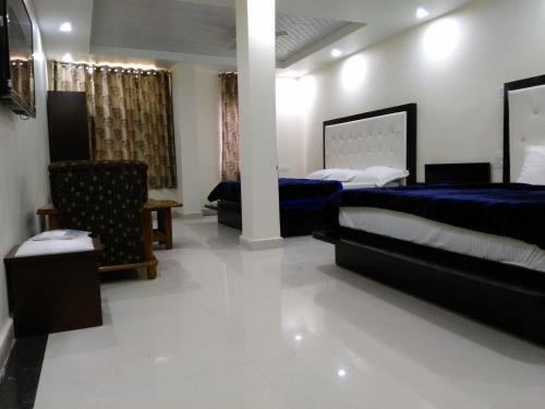 Hotel Platinum Plaza