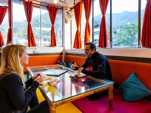 Albergue Gostops Rishikesh
