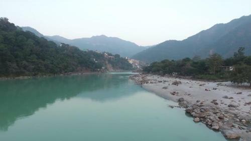 Hotel Traditional Stay At Laxman Jhula