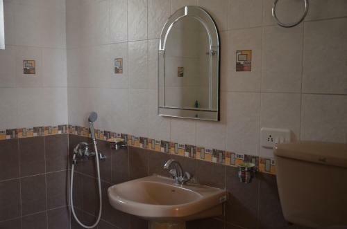 Hotel Ganga Vatika Ayurveda Bhavan