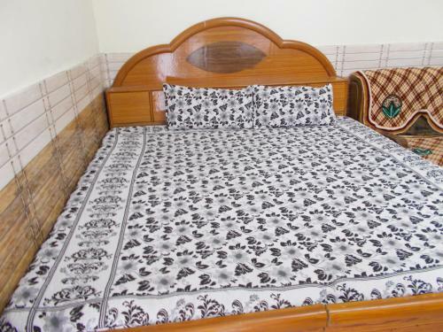 Hostal Neat Rooms Near Geeta Ashram