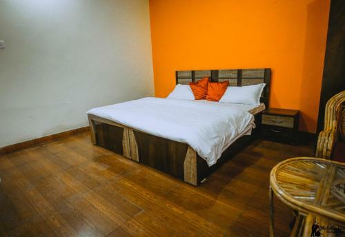 Hotel Junglelore Camp Resort & Retreat