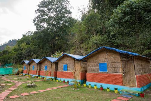 Hotel Junglelore Camp Resort & Retreat