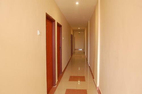 Lodge Sri Sudharsana Residency