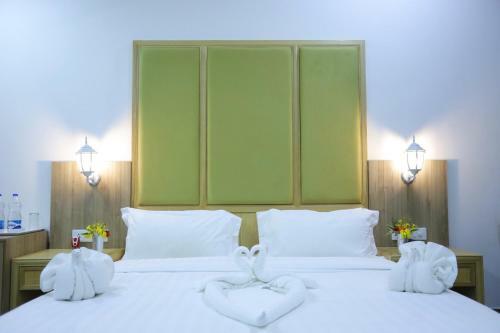 Lion Park Hotel & Resorts