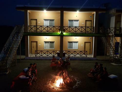 Hotel Gir Lion?zo, The Jungle Utaro