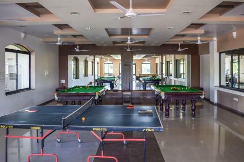 Hotel Amidhara Resort