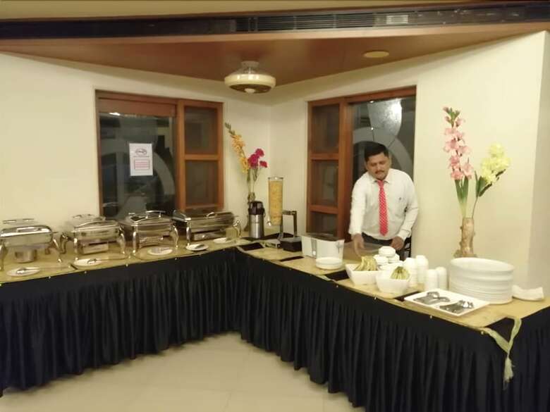 Hotel Maharaja Regency
