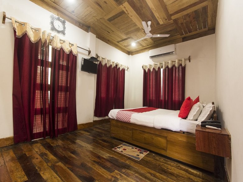 Oyo 13754 Brindawan Hotel And Resorts
