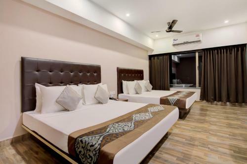 Mount Milestone Hotel And Banquets