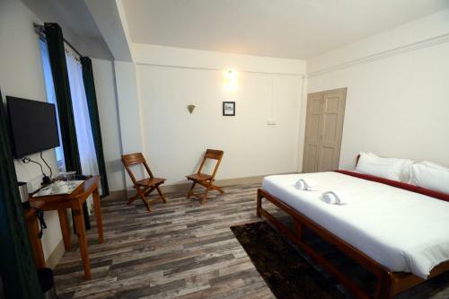 Mid Pine Home Stay