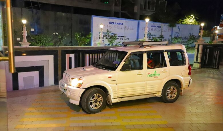 Sai Neem Tree Hotel