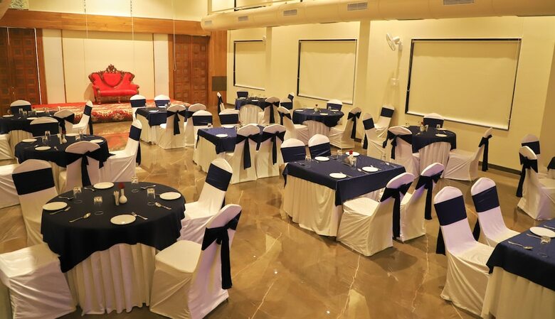 Sai Neem Tree Hotel