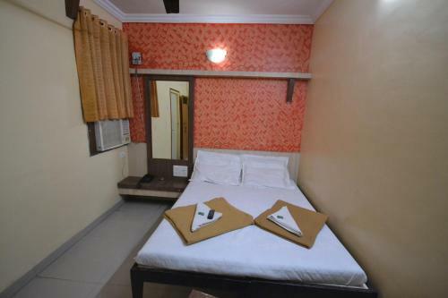 Hotel Madhava