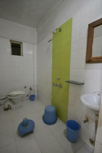 Hotel Madhava