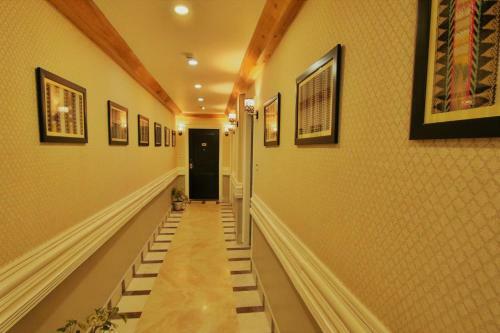 Hotel Gateway Shillong
