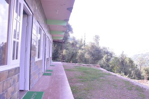 Vanvaas Home Stay(10km From Shimla)