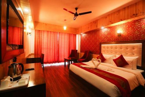 Hotel The Royal Regency Shimla