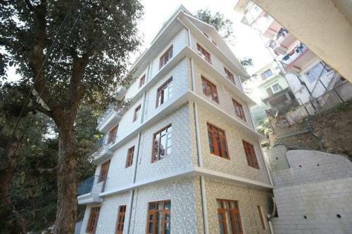 Summerhill Apartments Shimla