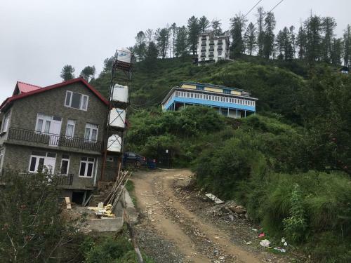 Royal Orchard Home Stay