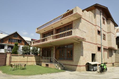 Hotel Oyo 16980 Akbar's Retreat
