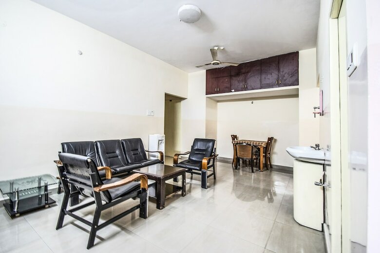 Fabhotel Aditya Yatri Nivas