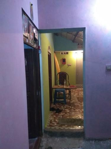 Sarojini Devi Home Stay