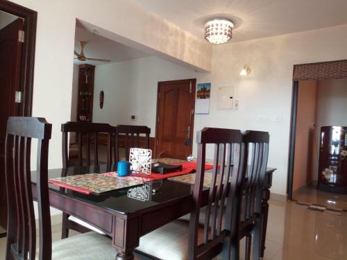 Stayzone Apartment-souparnika Near Kims