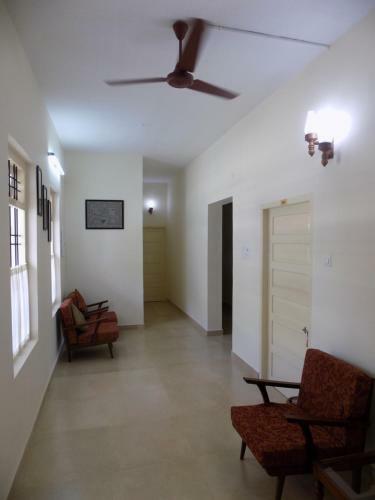 Hotel Safire Residency
