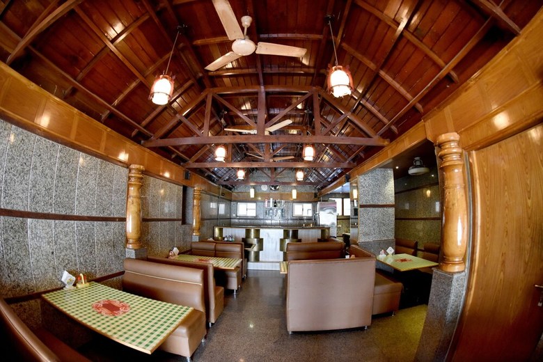 Hotel Sharada International