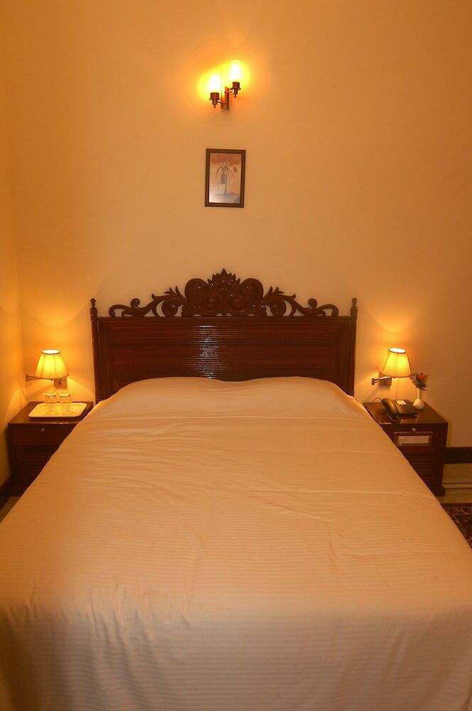 Hotel Paradise Isle Beach Resort