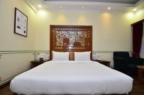 Hotel Aaram Mahal By Pachar Group