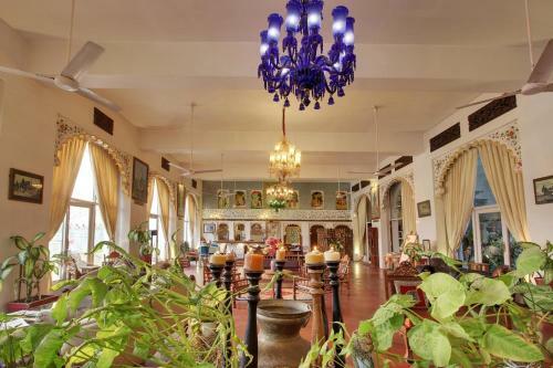 Lake Pichola Hotel