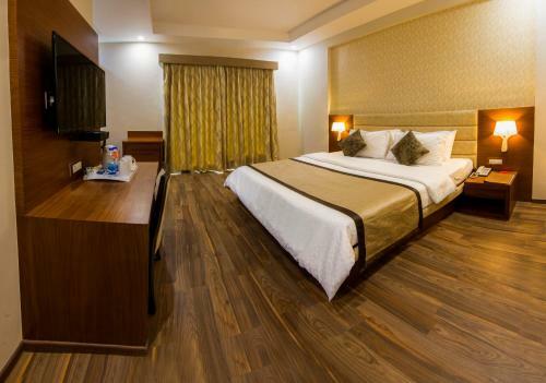 Hotel The India Benares