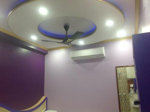 Hotel Balaji Palace