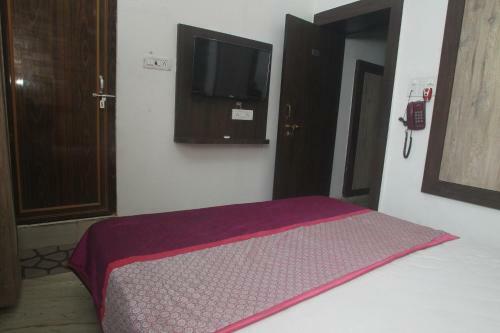 Hostal Alakhnanda Guest House