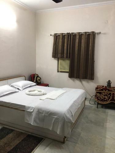 Sanket Sood Bed And Breakfast Varanasi